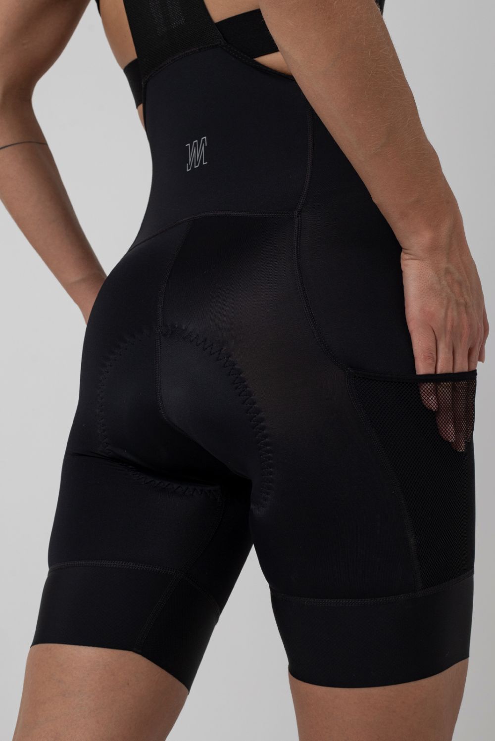 Bib Short Cargo Negro Mujer